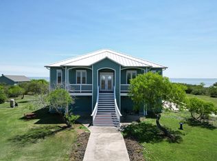 2704 1st St, Bayside, TX 78340