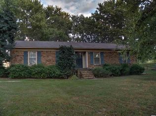 305 Collier Rd, Martin, TN 38237