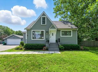 14318 McCarthy Rd, Lemont, IL 60439