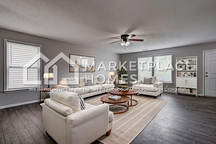 2108 Bridlewood Dr — Photo 4