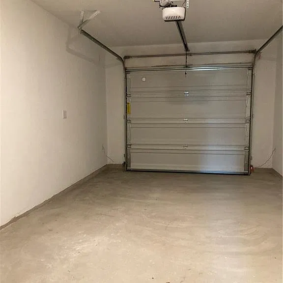7204 Dancing Wind Ln — Photo 21
