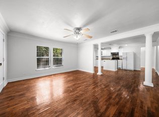 812 W College St, Sherman, TX 75092