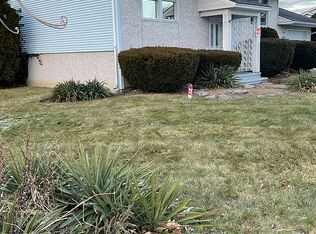 107 Donny Dr, Taylor, PA 18517