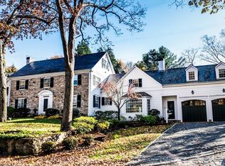 14 Rockridge Rd, Wellesley, MA 02481