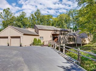 10520 Tanagerhills Dr, Cincinnati, OH 45249