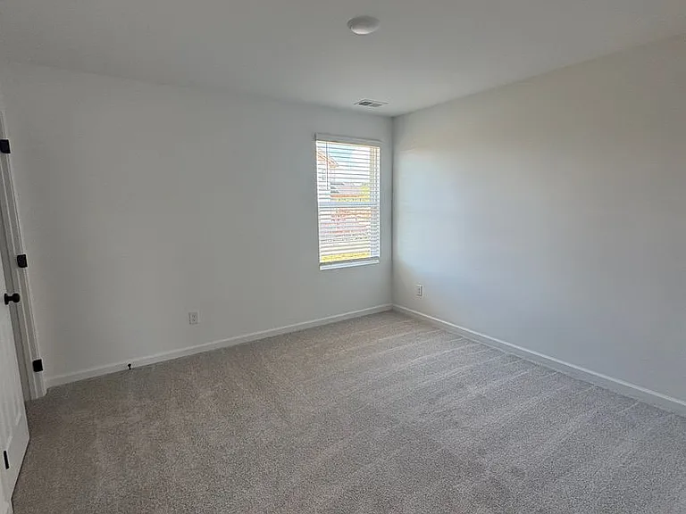 2942 Sharpstone Dr — Photo 15