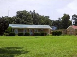 486 County Road 585, Town Creek, AL 35672