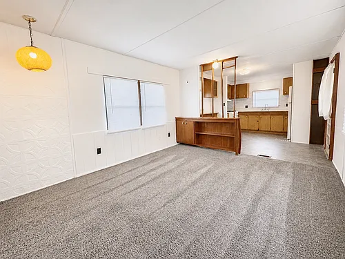 130 E Flint Hills Blvd #19 Photo 1