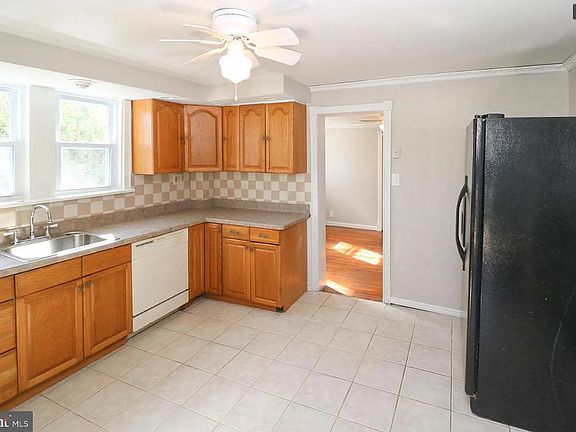 Kitchen with Dishwasher and built in Microwave