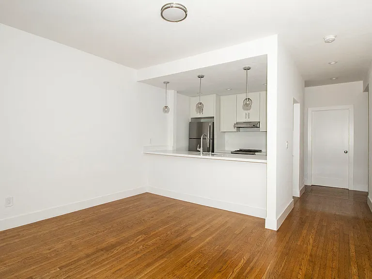 1725 Turk — Photo 15
