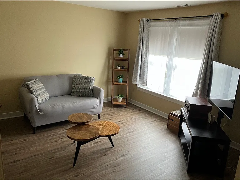 2245 Kingsbrook Dr — Photo 12