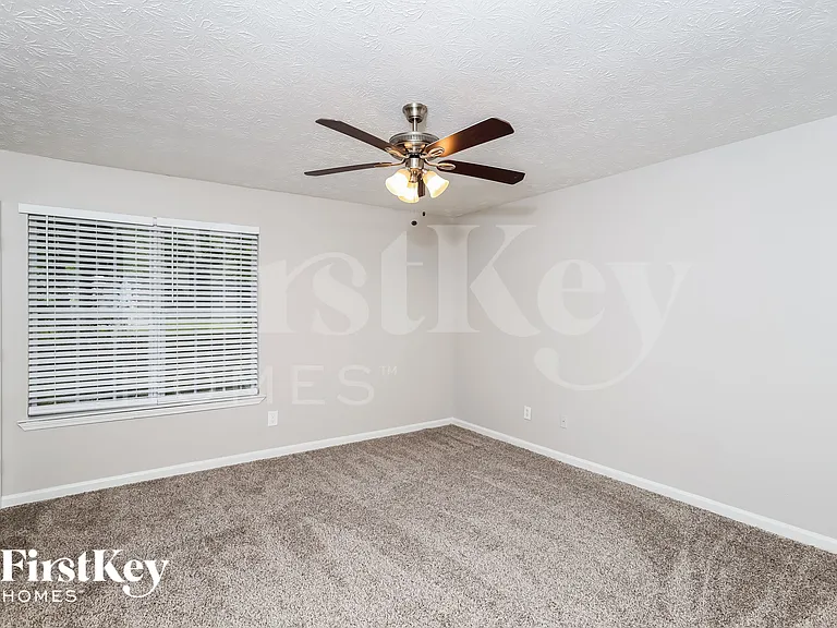 1158 Iron Gate Blvd — Photo 10