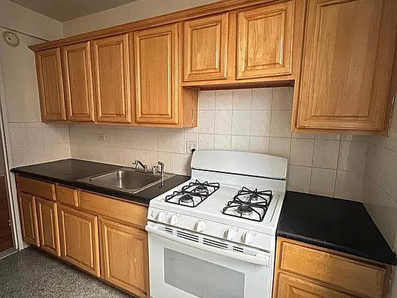 3rd image of 8320 141st St #44