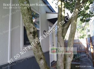 2116 NE 85th St, Seattle, WA 98115