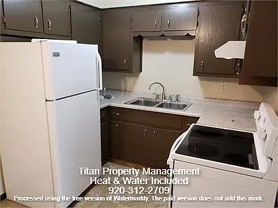 314 Cherry Ln — Photo 2