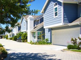 2335 Elden Ave APT C, Costa Mesa, CA 92627