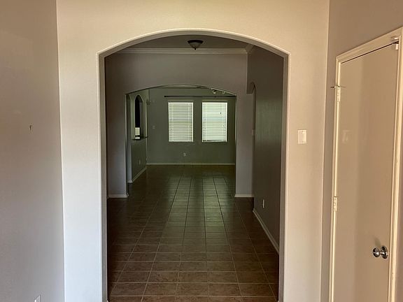 3rd image of 2541 Pelican Dr