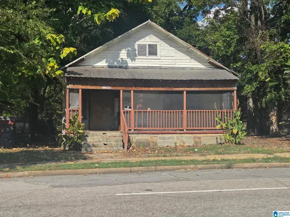 509 15th St N, Bessemer, AL 35020