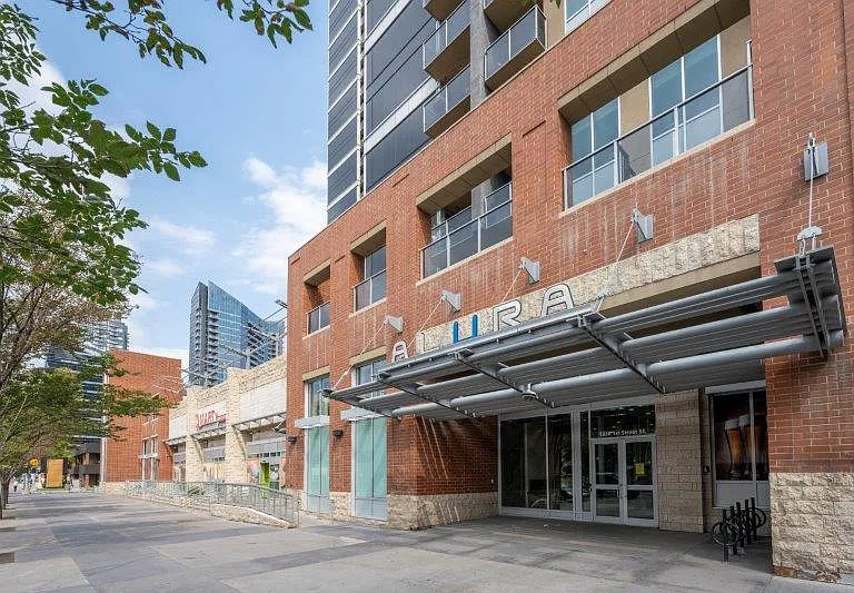 1320 1st St SE #1807 — Photo 2