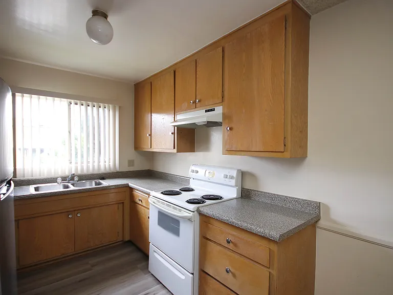 1009 N Garfield Ave #2 — Photo 8