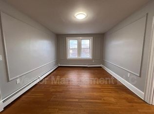 1166 Dixwell Ave #6, Hamden, CT 06514