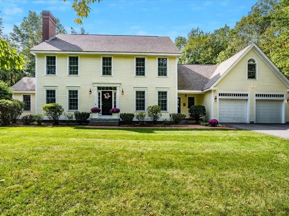 24 Rosewell Road, Bedford, NH 03110