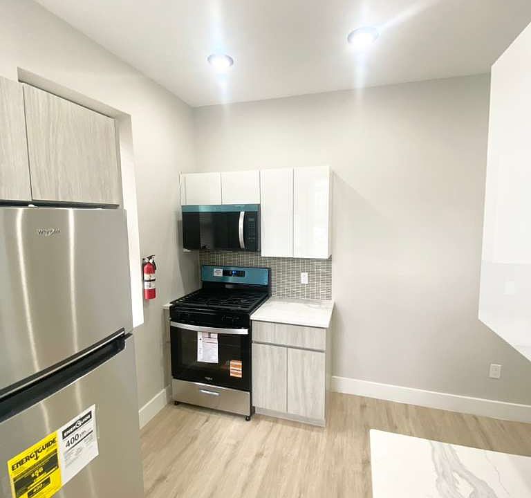 1st image of 5008 Palisade Ave #4A