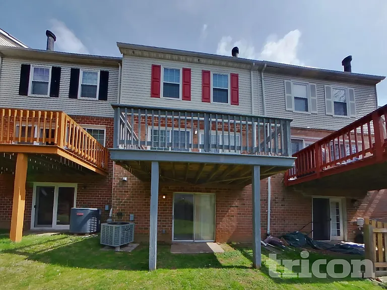 50 Hamlet Dr — Photo 15