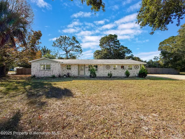 6982 W Sedalia Ct, Homosassa, FL 34446