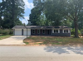 171 Greenbriar Ct SE, Conyers, GA 30094