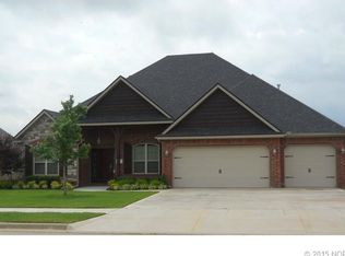 5711 Aspen, Bartlesville, OK 74006