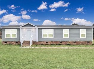 37 Bermuda Dr, Saint Pauls, NC 28384