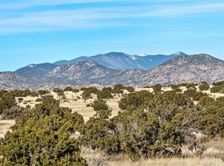 28 Camino Rosa Linda, Lamy, NM 87540