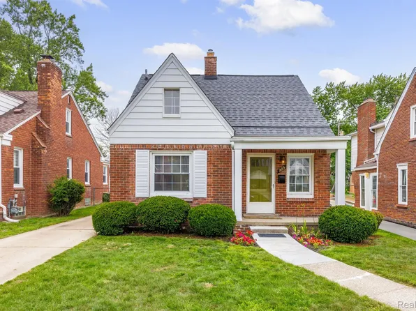 909 N Rosevere Ave, Dearborn, MI 48128