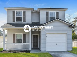 8132 Hilsdale Rd, Jacksonville, FL 32216