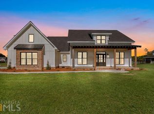 1510 Plantation Cir, Blackshear, GA 31516