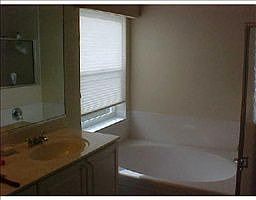 4th image of 8560 Pine Cay