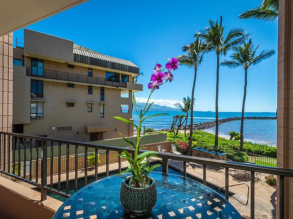 2nd image of 30 Hauoli St APT 204
