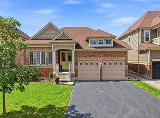 8971 Tristar Cres, Niagara Falls, ON L2G 0E6