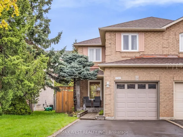 5349 Bullrush Dr, Mississauga, ON L5V 1Z2