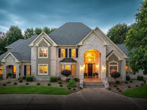 101 Rivertrail Ct, Greer, SC 29651