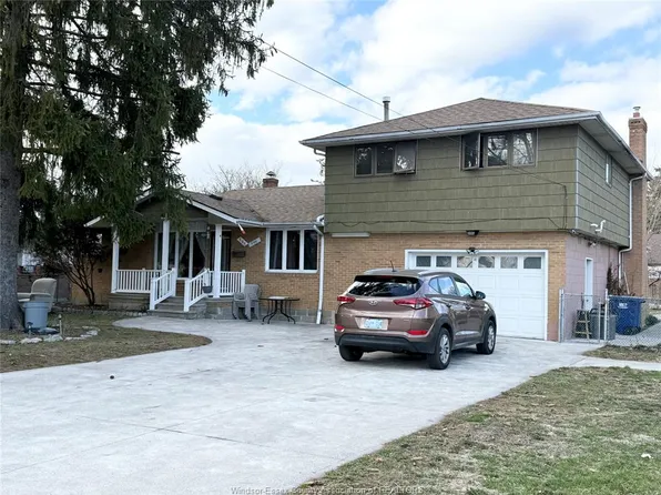564 Wallace Ave, Windsor, ON N9G 1L9
