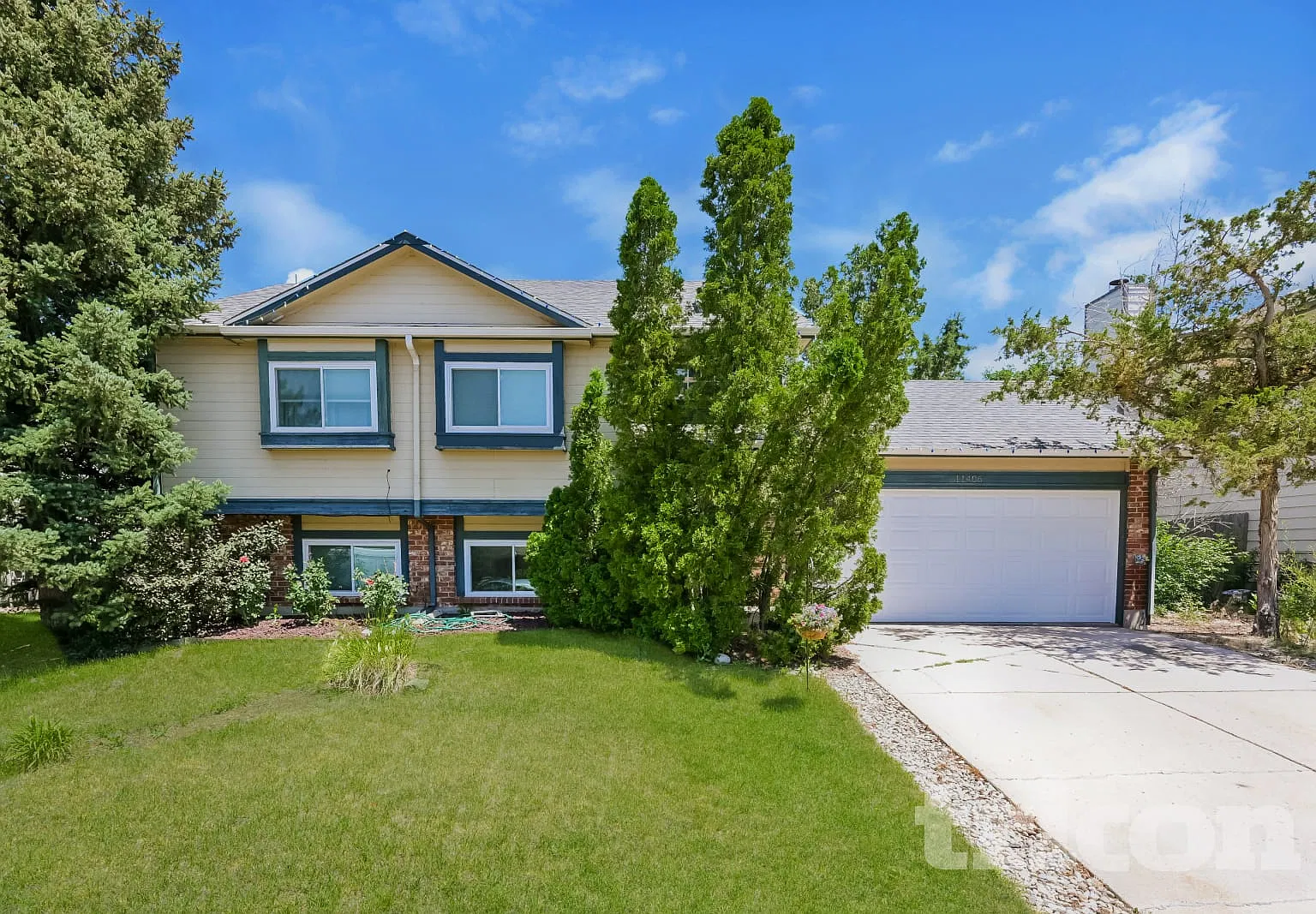 11406 W Bowles Place Littleton CO — Photo 1