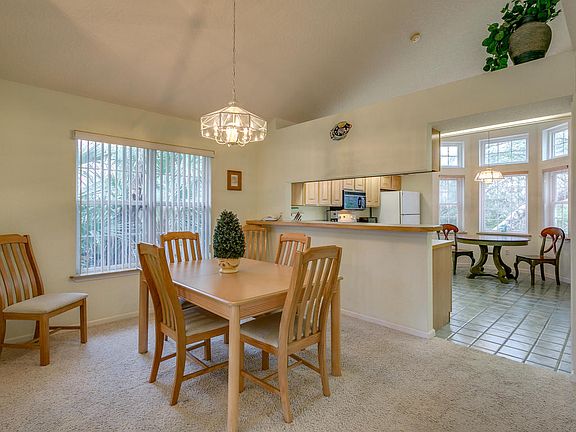 5th image of 410 23rd St