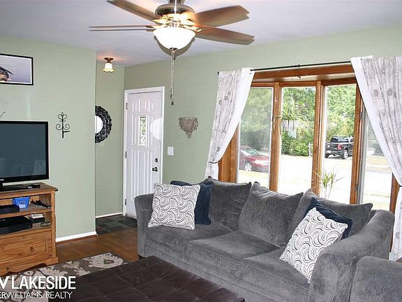 2nd image of 23337 Elaine St
