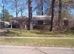 1st image of 8709 Edgewood Pl