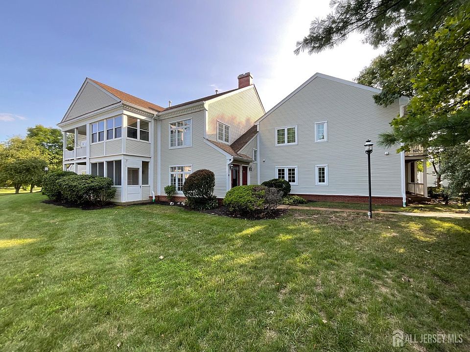 1st image of 81 Winthrop Rd #C