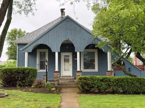 322 E 1st St, Oglesby, IL 61348