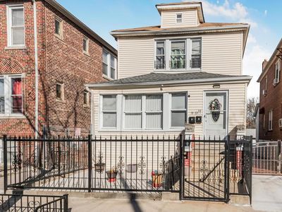 1963 Chatterton Avenue, Bronx, NY, 10472