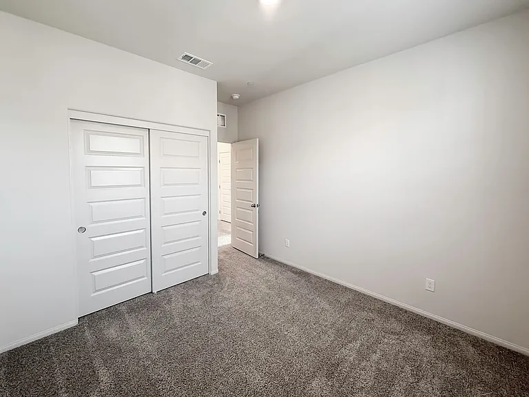 28076 Melrose Dr — Photo 49
